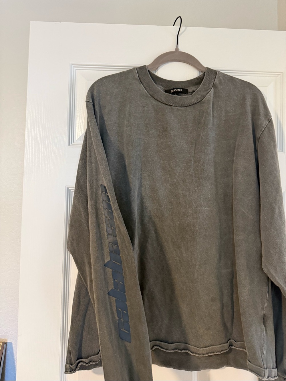 Yeezy Washed Gray Long-Sleeve Crewneck Sweatshirt calabasas
